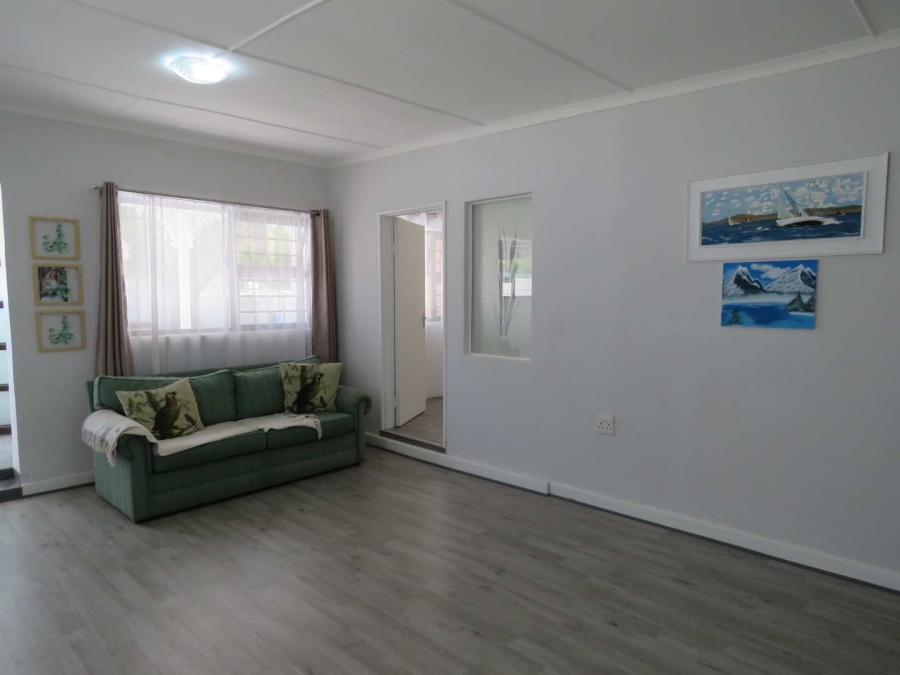 4 Bedroom Property for Sale in Kleinmond Western Cape